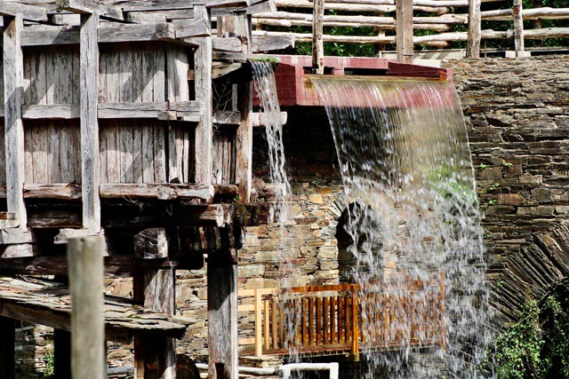 Ingenios hidráulicos en Teixoes
