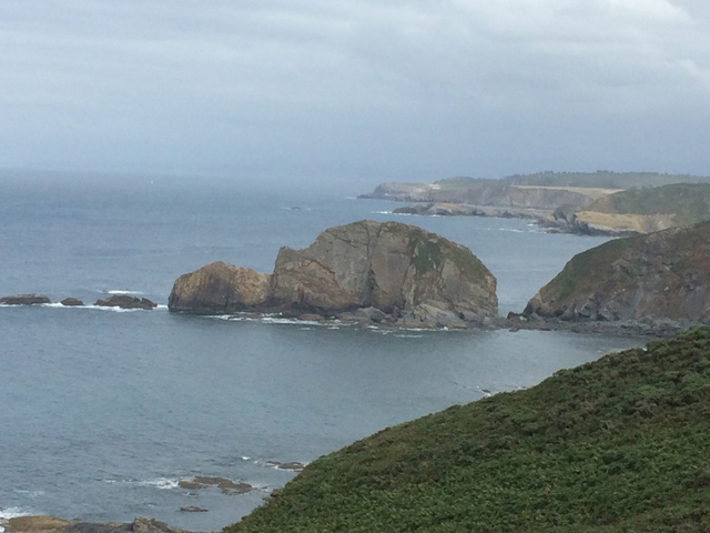 Saliente de El Castro o Pinfanero en Cabo Peñas