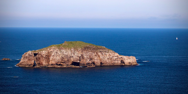 La Erbosa vista desde la zona del Faro de Peñas