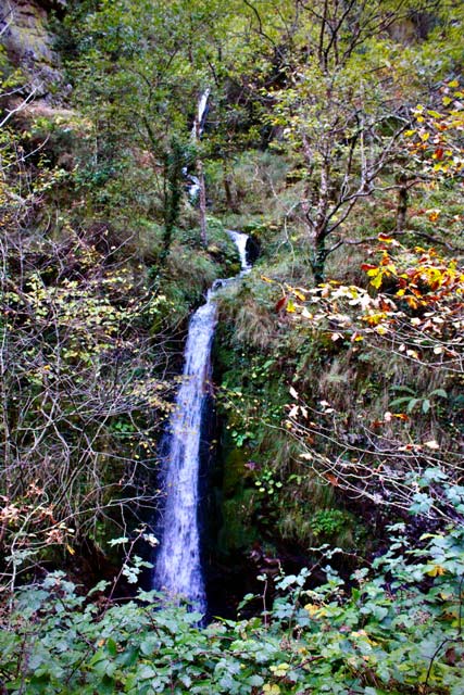 salto de agua en la ruta del Alba