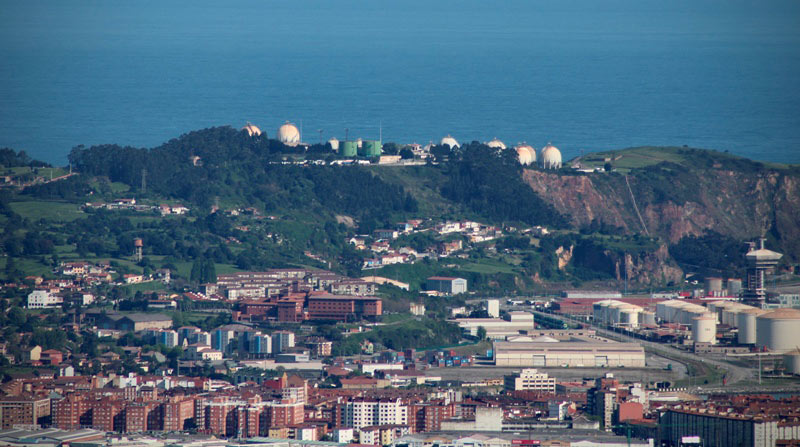 Campa Torres en Gijón, vista desde el Pico el Sol