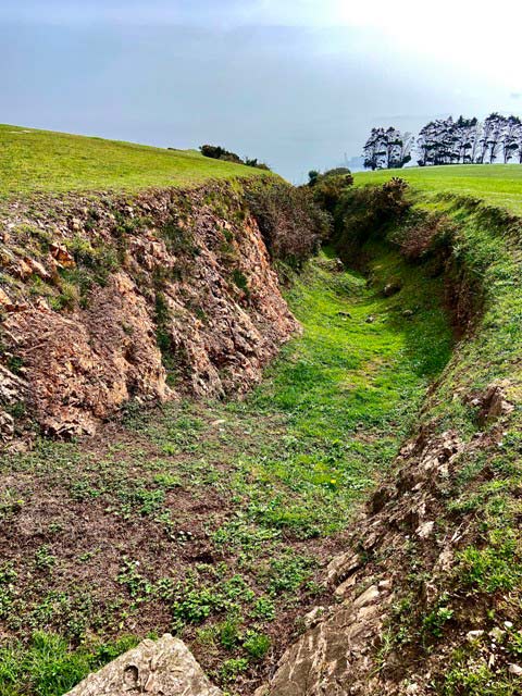 Foso del Parque Arqueológico de la Campa Torres