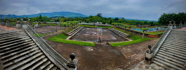 Vista general de la zona deportiva en la universidad laboral de Gijón