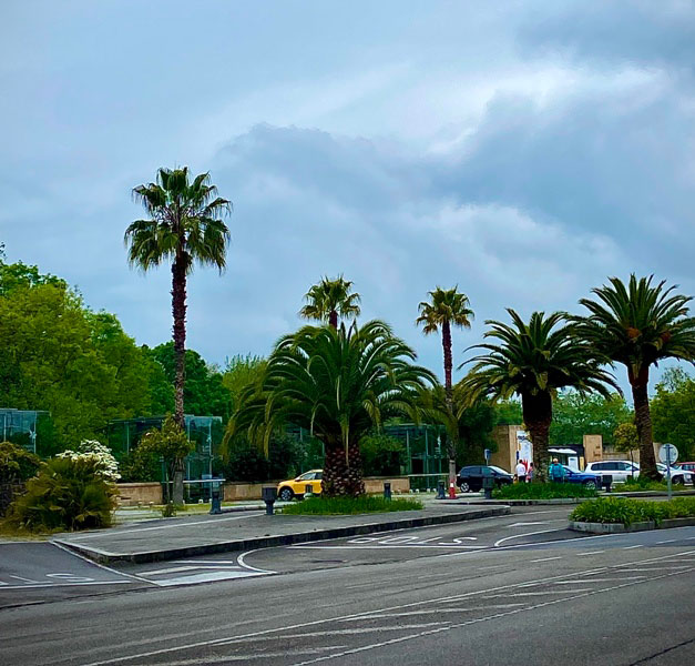 Entrada principal del Jardín botánico de Gijón