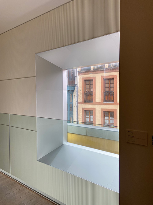 Interior de una de las salas en la zona nueva del museo de bellas artes de Asturias