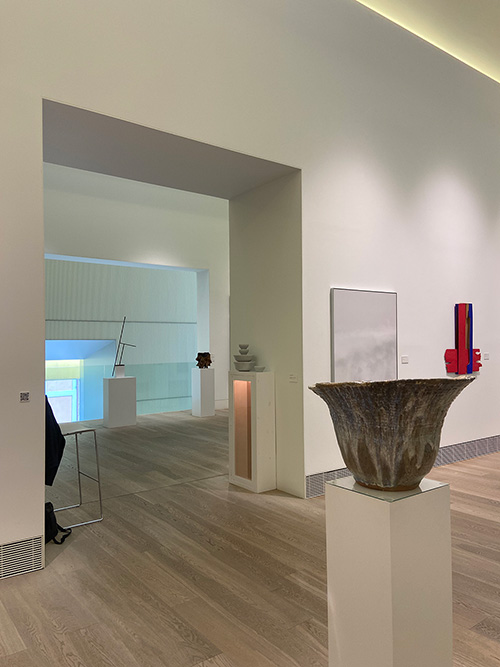 Esculturas en el museo de bellas artes de Asturias