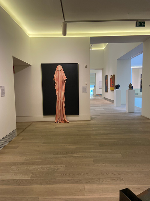 Interior de una de las salas en la zona nueva del museo