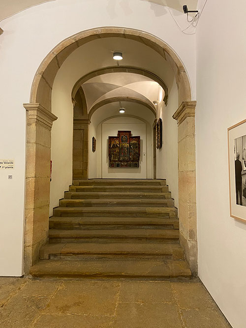 Interior de la zona vieja del museo de bellas artes de Asturias