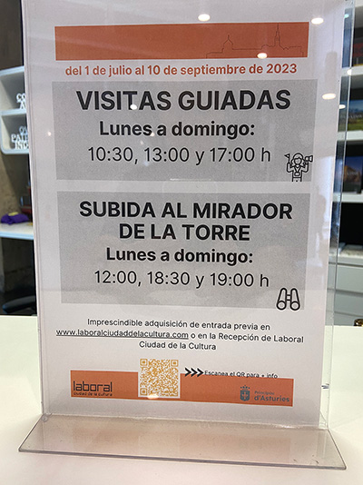 Horarios para visitas guiadas y subida a la torre de la universidad laboral de Gijón