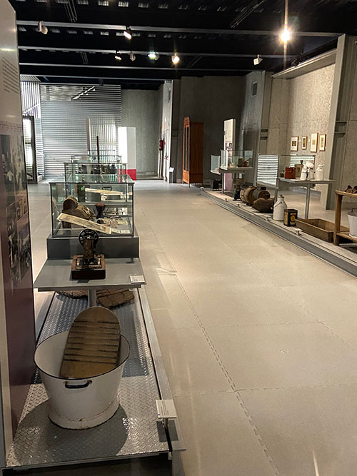 Exposición "los asturianos en la cocina" en el museo del pueblo de Asturias en Gijón