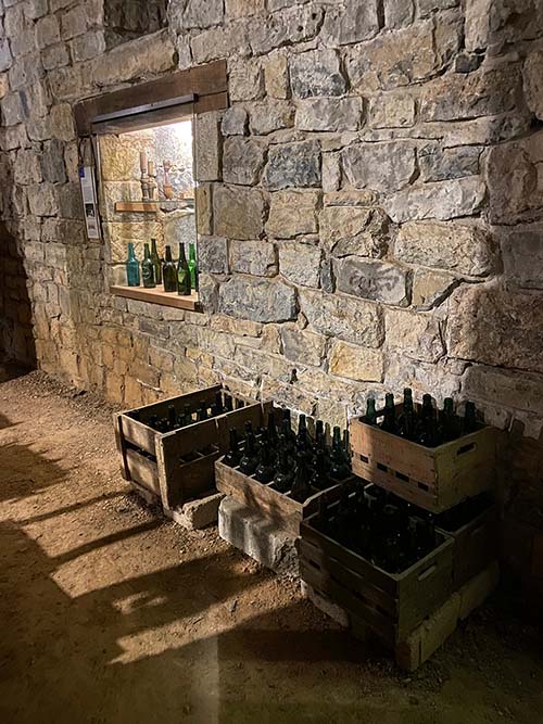 Llagar de sidra natural en el museo del pueblo de Asturias en Gijón