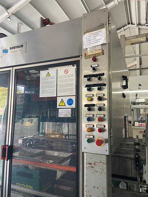 Mecanismos de control de la cadena de embotellado en un llagar industrial de sidra asturiana