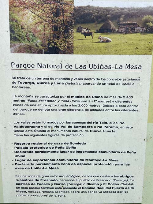 Panel informativo del parque natural de las Ubiñas-la Mesa