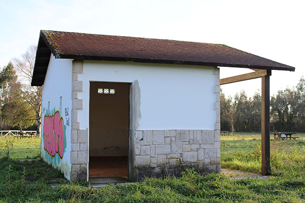 Construcción multiusos en el área recreativa de monte Areo en Asturias