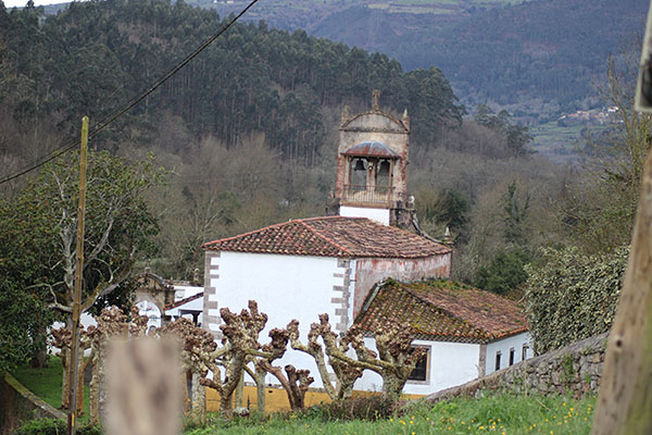 Iglesia parroquial de Grases dedicada a San Vicente