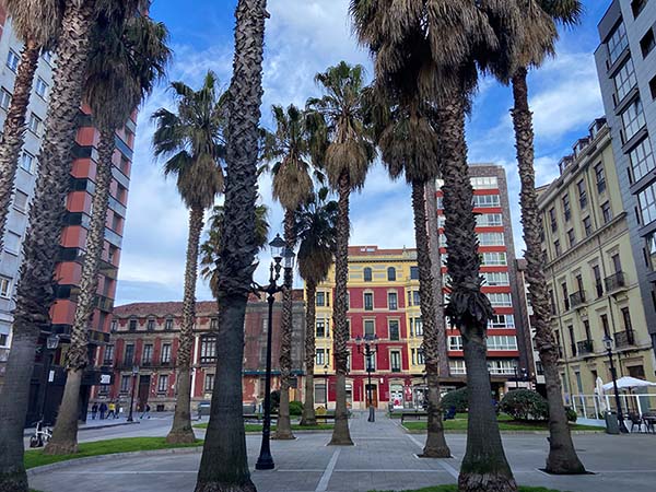 Zona de Capua en Gijón, zona de movida noctuna a finales del siglo XX
