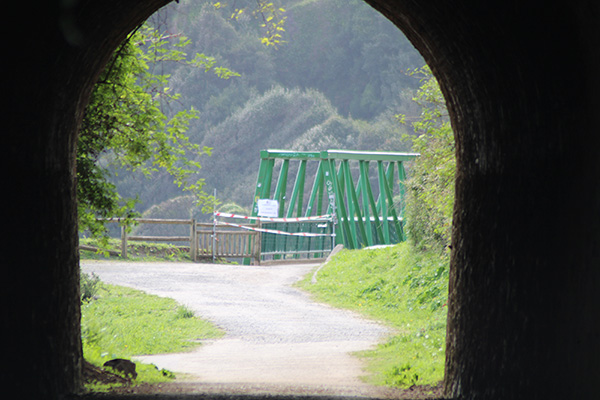 Puente hacia el Tranqueru desde Perlora