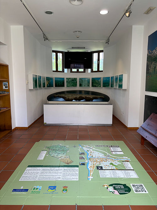Exposiciones en la casa Riera en Cangas de Onís en Asturias