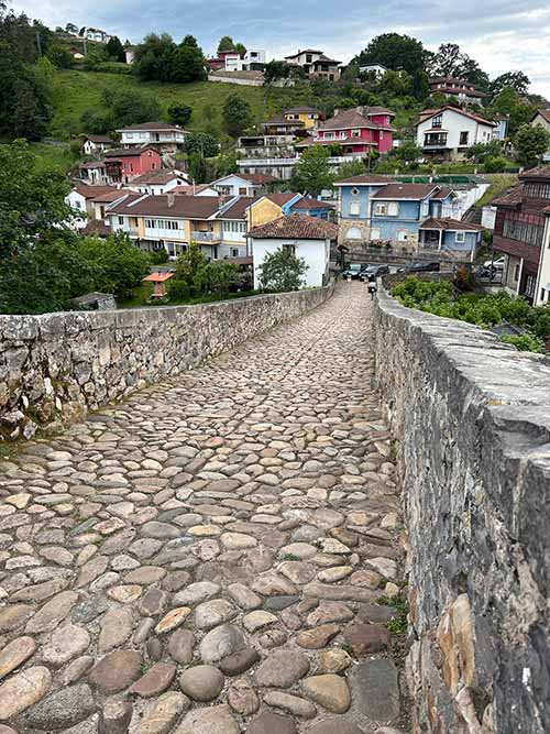 Puente romano de Cangas de Onís, en Asturias