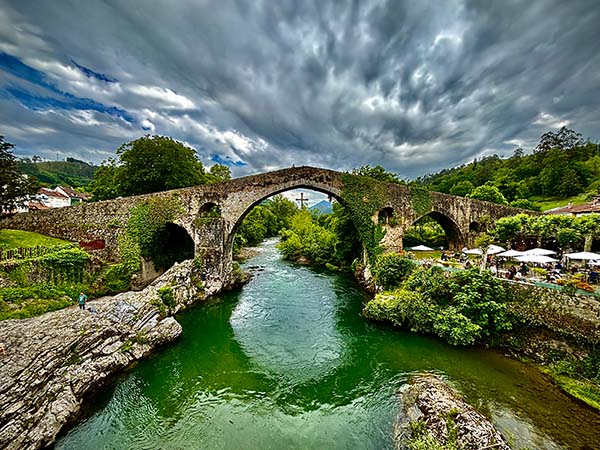 Puente romano de Cangas de Onís, en Asturias