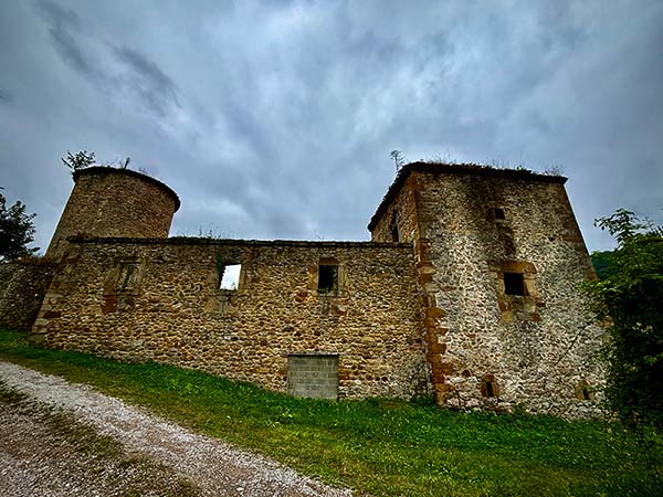 Conjunto histórico de Olloniego en Asturias