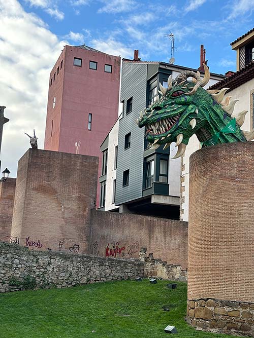 Muralla romana de Gijón