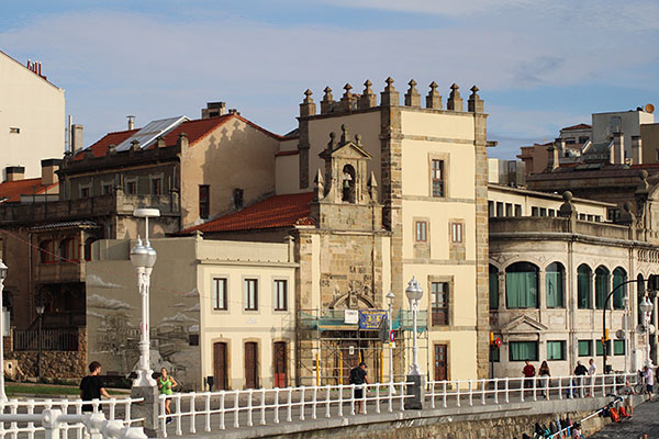 Torre de los Jove-Hevia en Gijón