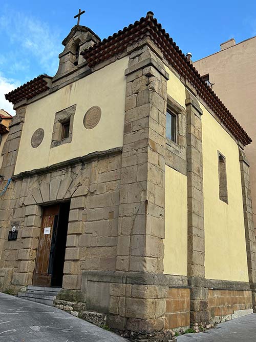 Capilla de la Soledad en Gijón