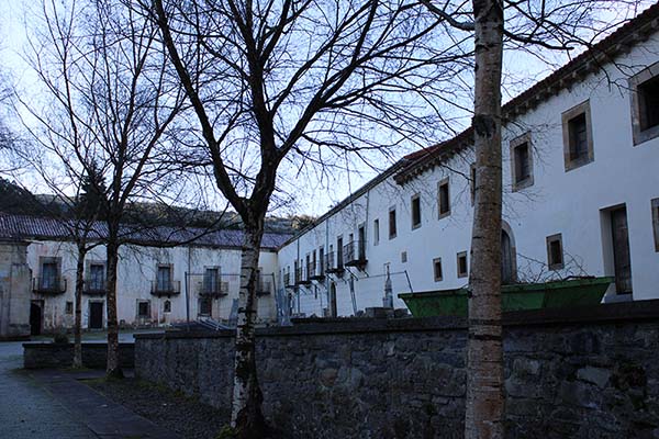 Albergue del monasterio de Valdediós en Asturias