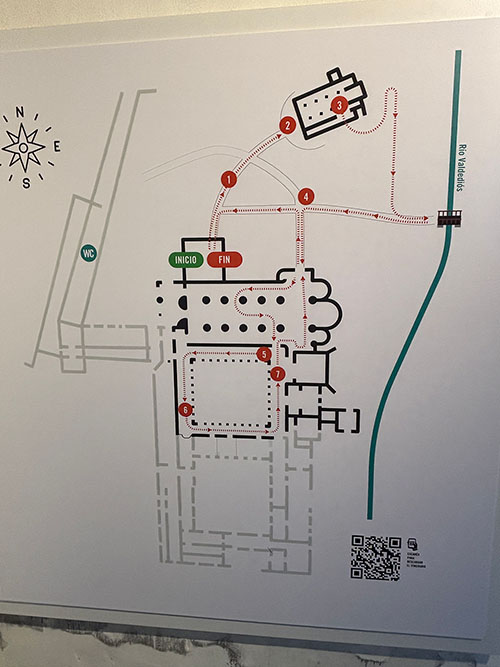 Plano de la visita que puedes realizar al conjunto monumental de Valdediós en Asturias