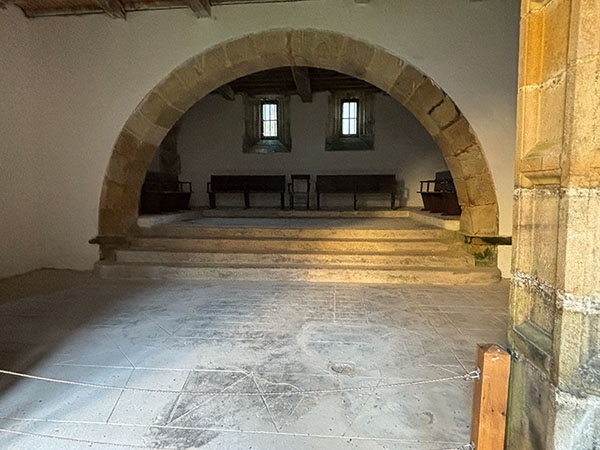 Dependencias conventuales en el monasterio de Valdediós en Asturias