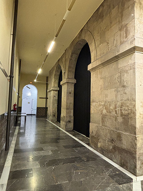 El Instituto de Mineralogía y Náutica pasó a ser Instituto de Jovellanos en su segunda sede en la calle Jovellanos de Gijón