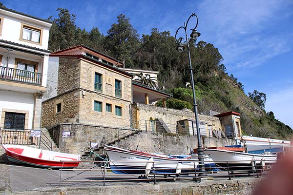 Puerto de Tazones en Villaviciosa en Asturias