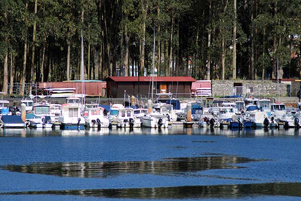 Puerto deportivo de El Puntal en Villaviciosa