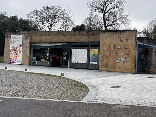 Entrada del jardín botánico de Gijón