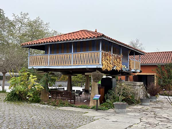 Quintana de Rionda en el jardín botánico de Gijón