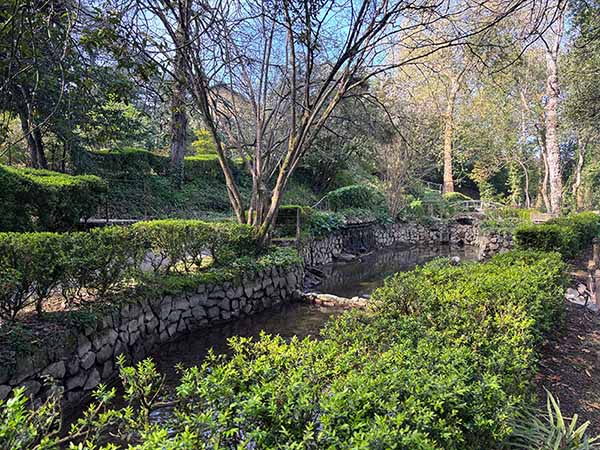 Entorno del Jardín de la Isla en el botánico de Gijón