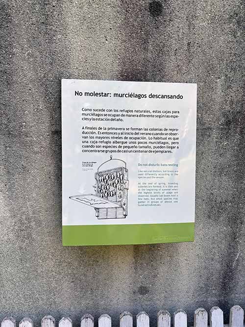 Pabellón Carlos Linneo en el jardín botánico de Gijón