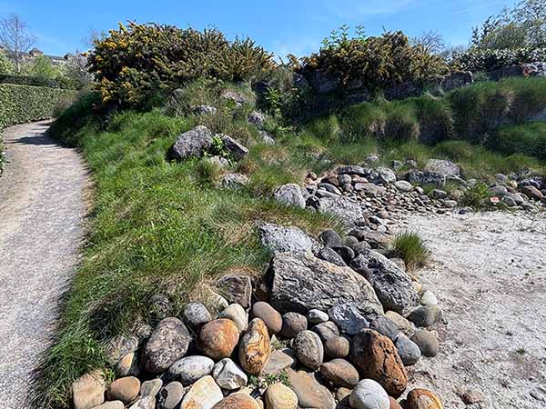 Recreación de un entorno de alta montaña en el botánico de Gijón