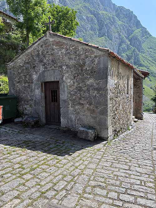 Capilla de Bulnes de arriba en Asturias
