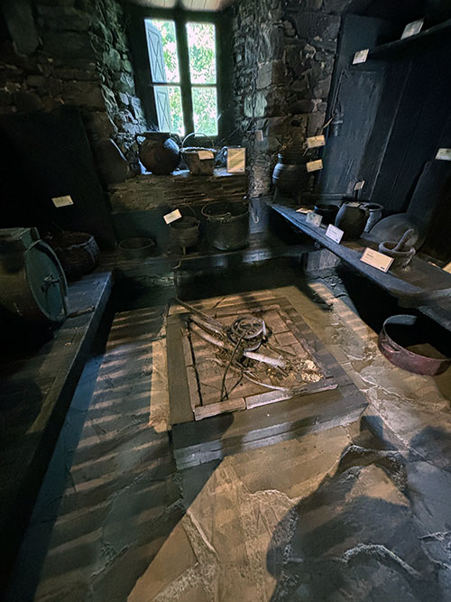 Cacharrería y utensilios vaqueiros