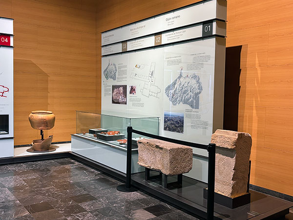 Villa romana de Veranes en Gijón, exposición de objetos encontrados en las excavaciones
