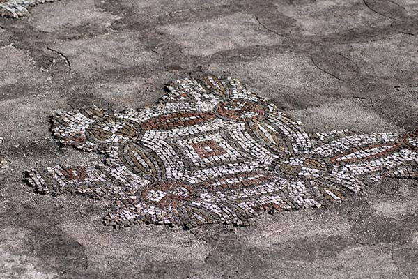 Mosaicos en en la villa romana de Veranes en Gijón