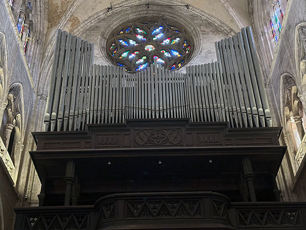 Órgano de la catedral de Oviedo