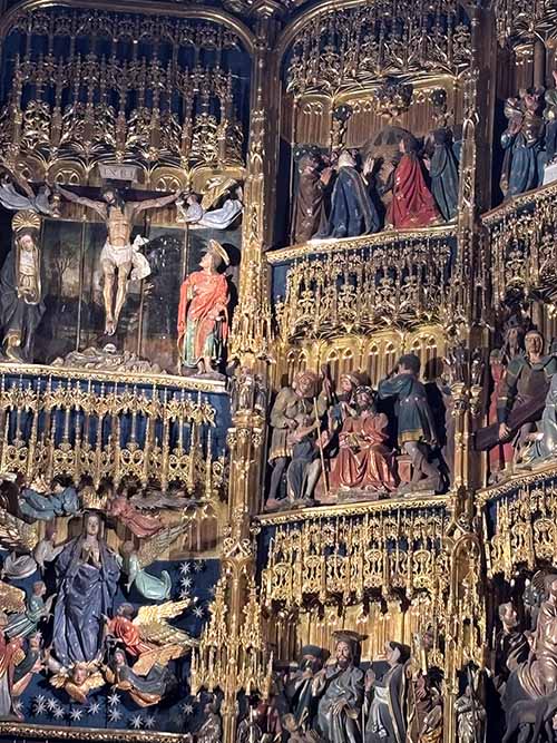 Retablo mayor de la catedral de Oviedo