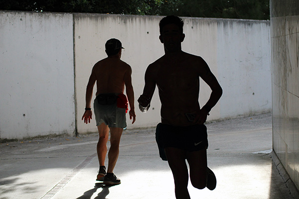 Haciendo deporte en el parque Isabel la Católica de Gijón