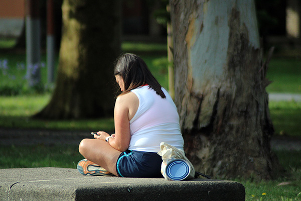 De relax en el parque Isabel la Católica de Gijón