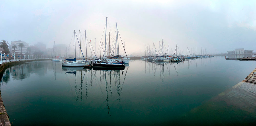 Puerto deportivo de Gijón