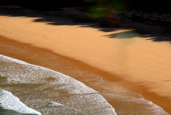 Playa en primavera en Asturias