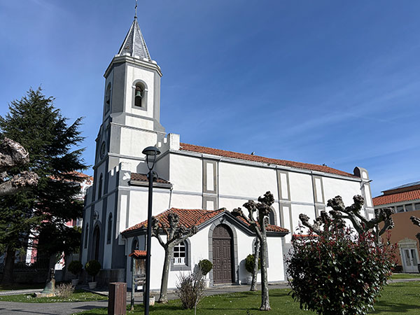 Iglesia de Somao en Asturias